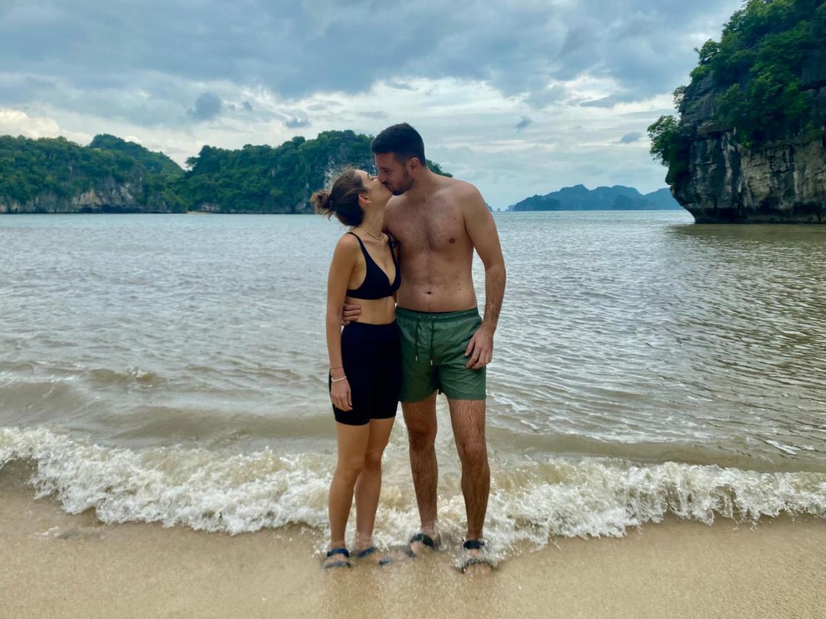 Swan Cruises Halong Hotel Ha Long Luaran gambar